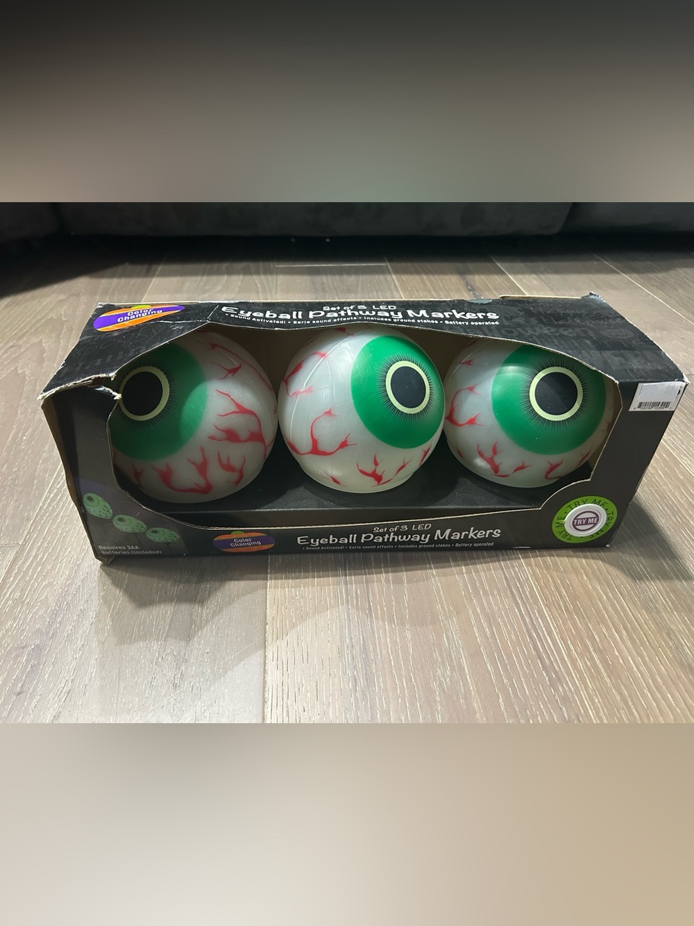 Set of 3 LED eyeball pathway markers. NWT (sb)